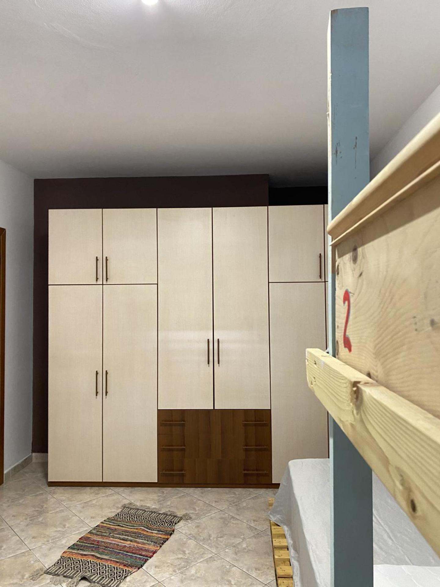 Hostel Maison D'artiste Tirana
